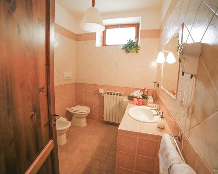 Palazzo Le Muse Apartments Bevagna Kültér fotó